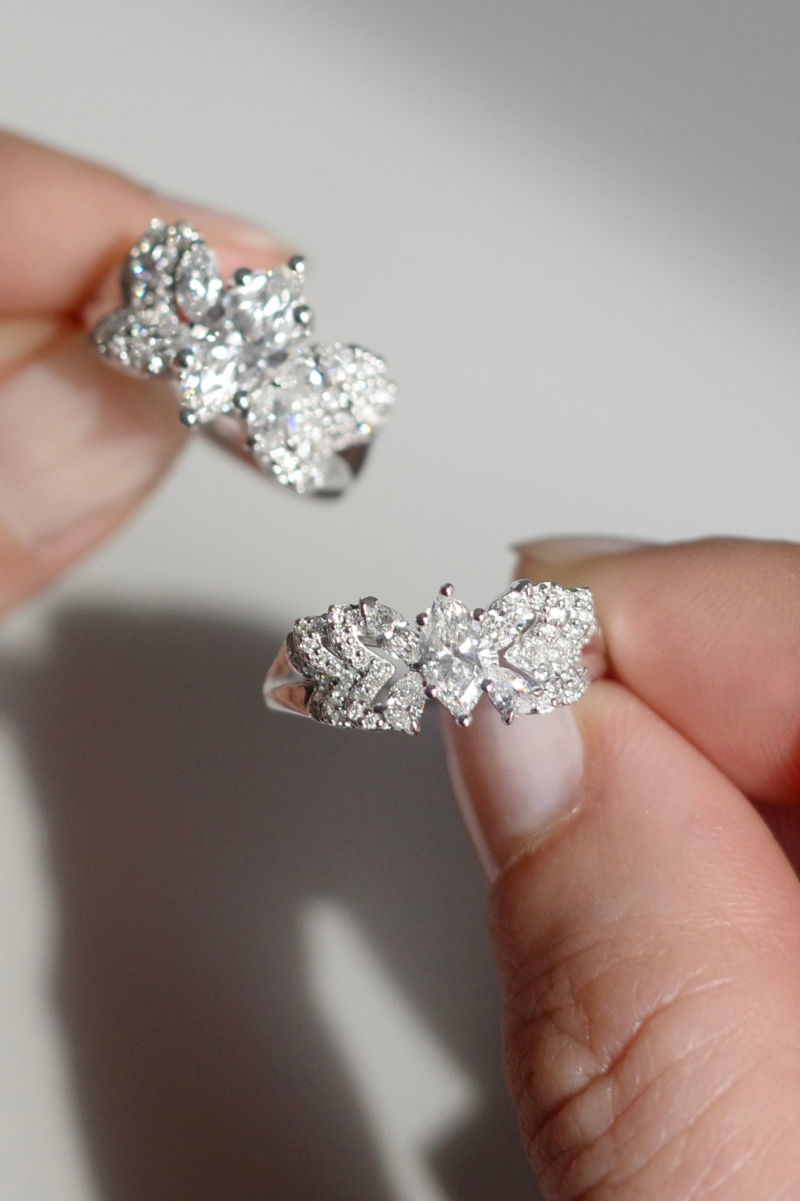 butterfly-marquise-diamond-ring-18k-white-gold