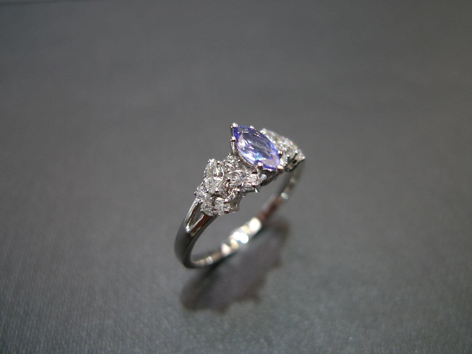 Marquise Cut Natural Tanzanite and Diamond Ring in White Gold - HN JEWELRY