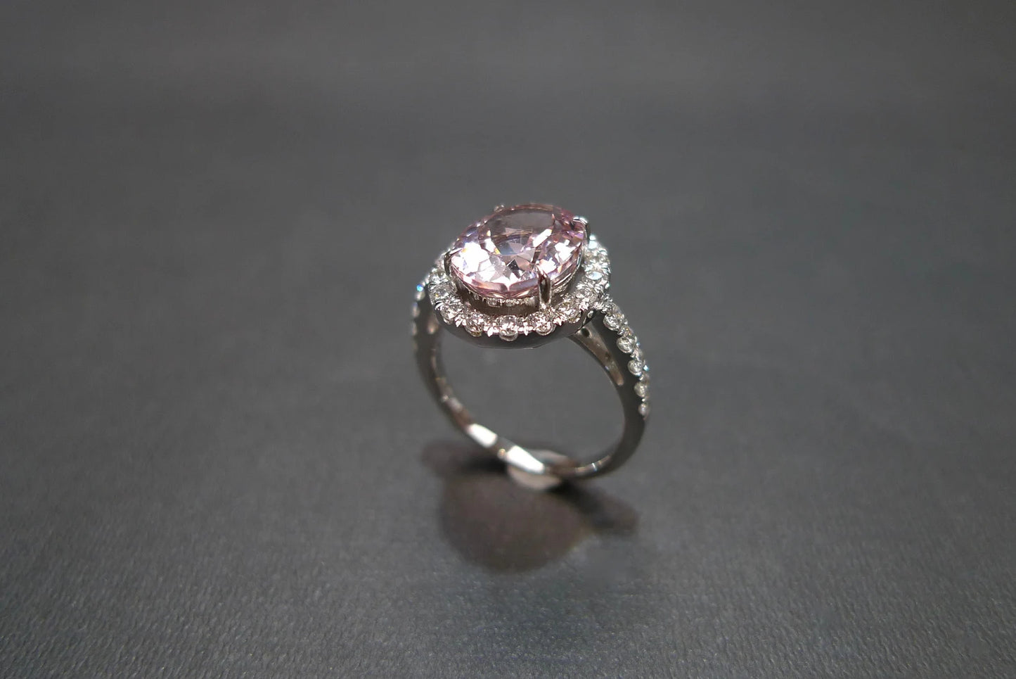 Oval Cut Morganite and Diamond Ring in White Gold - HN JEWELRY