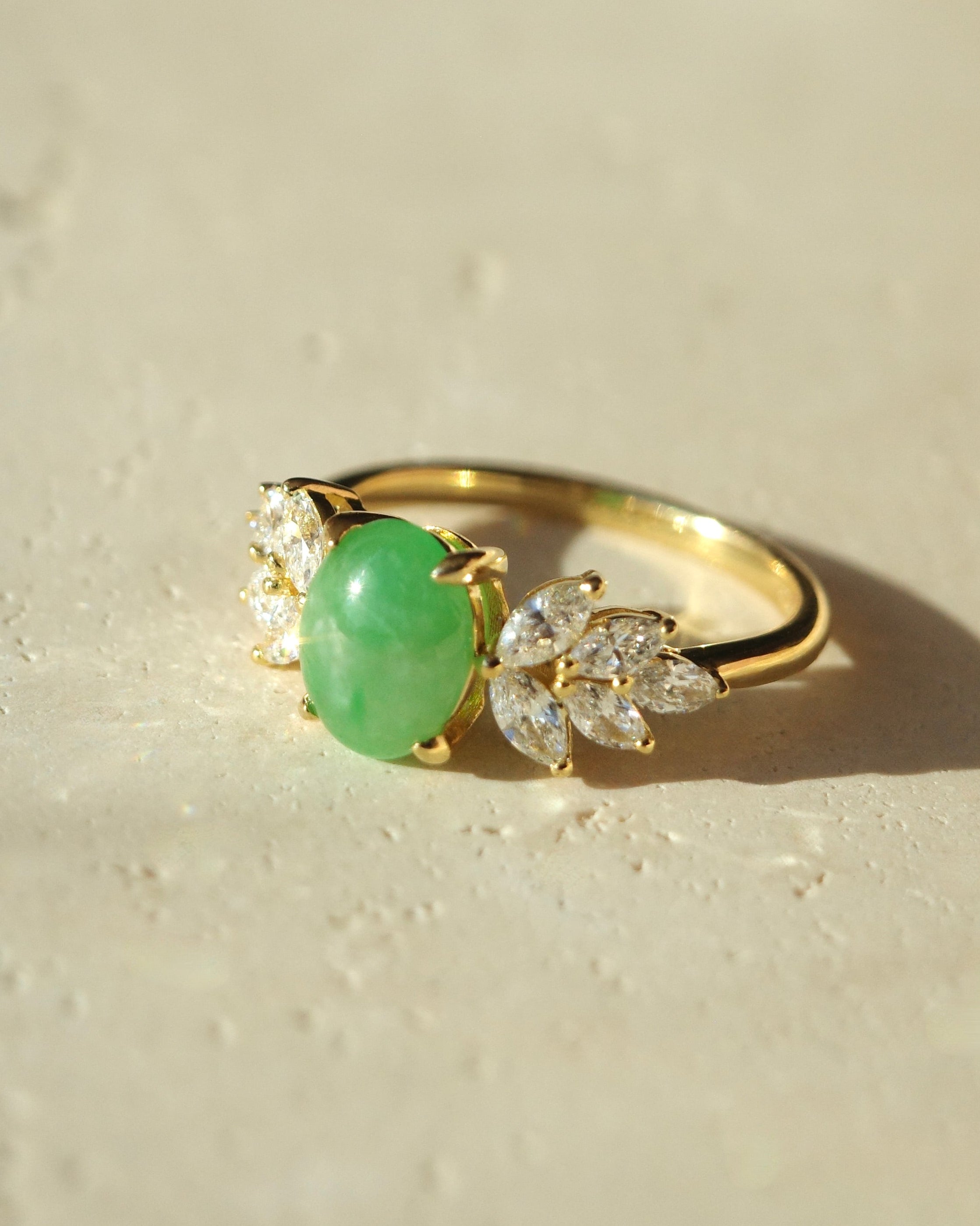 Jade gold ring with vintage-inspired diamond arrangement