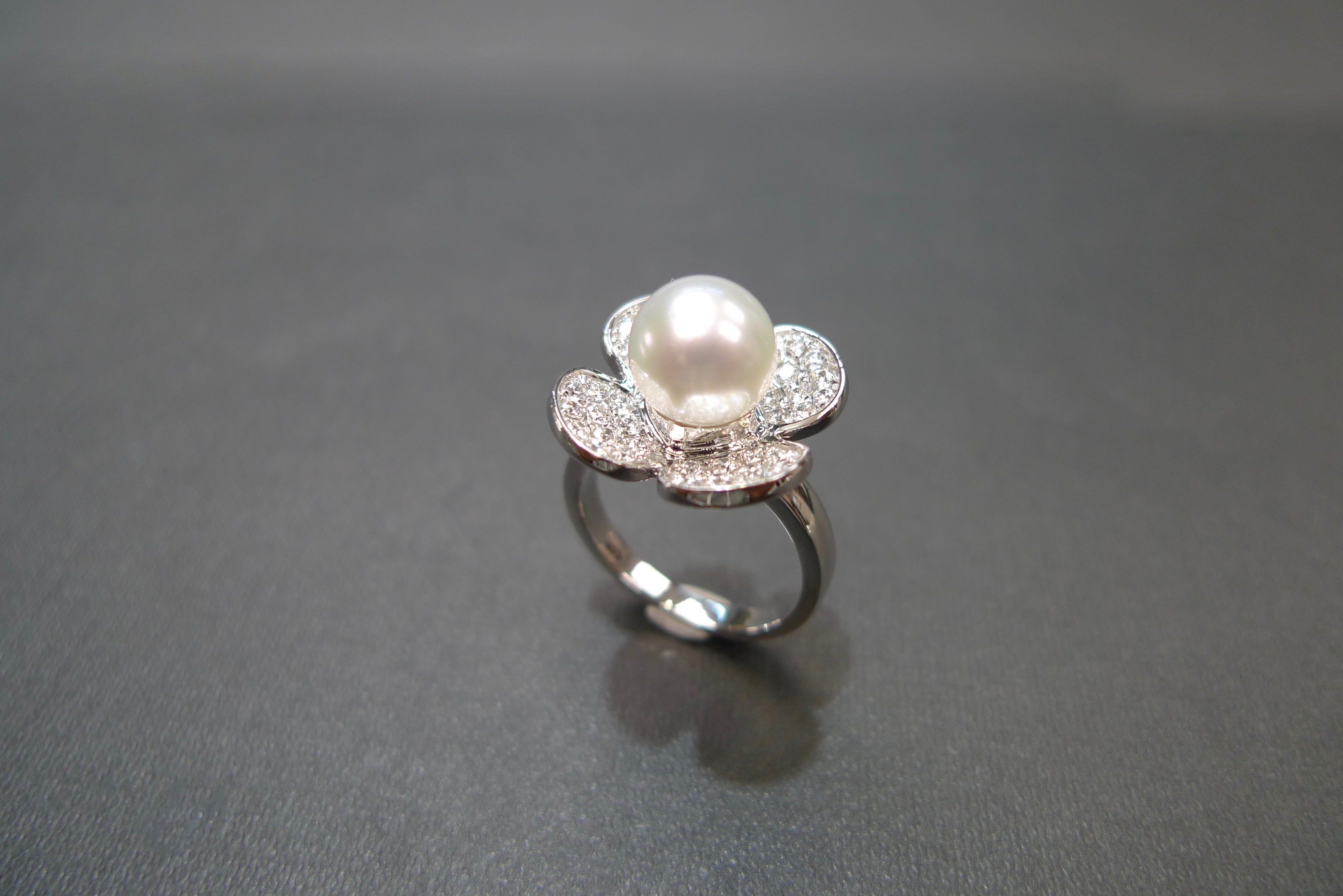 White Pearl & Diamond Floral Ring in 18K White Gold - HN JEWELRY