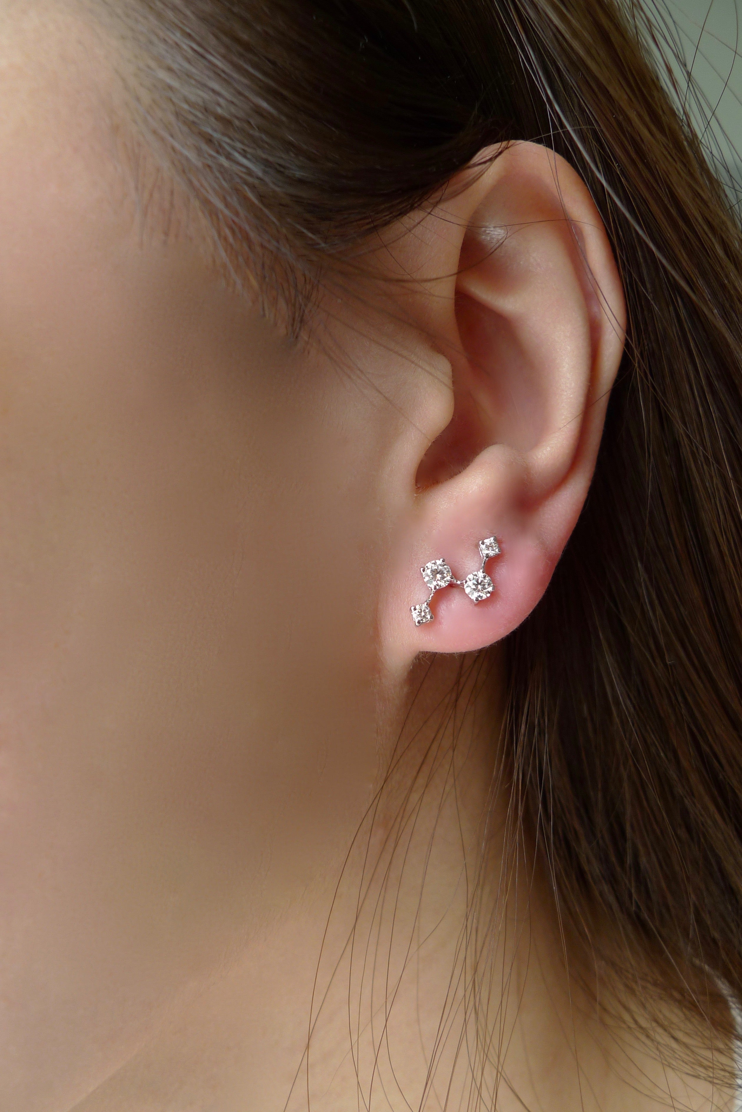 Diamond Earrings in White Gold - HN JEWELRY