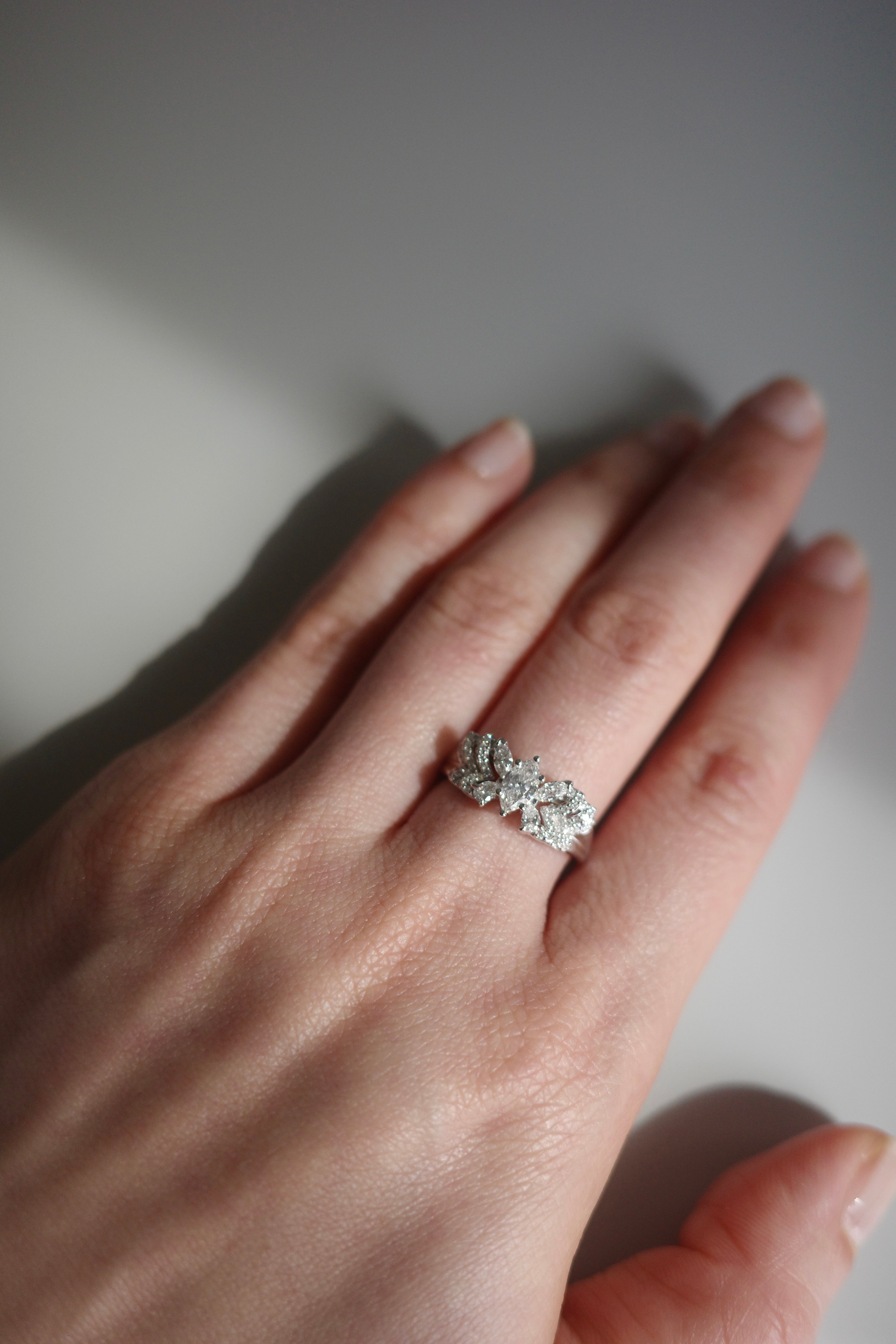 diamond-butterfly-ring-solid-white-gold