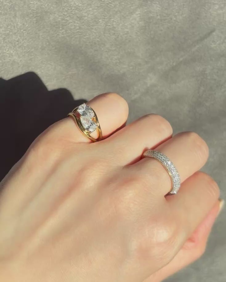 pear diamond pinky ring in 14k yellow gold