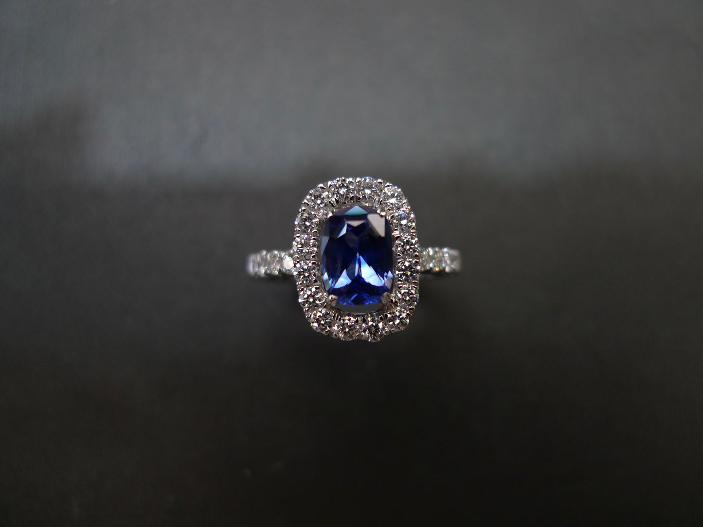 Cushion Cut Blue Sapphire & Diamond Ring in 18K White Gold - HN JEWELRY