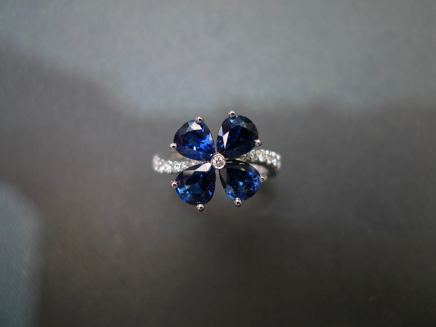 Pear Shaped Blue Sapphire & Diamond Twist Floral Ring - HN JEWELRY