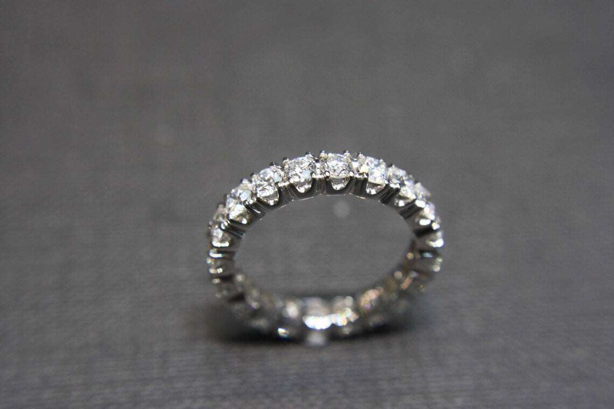 Diamond Wedding Eternity Band - HN JEWELRY