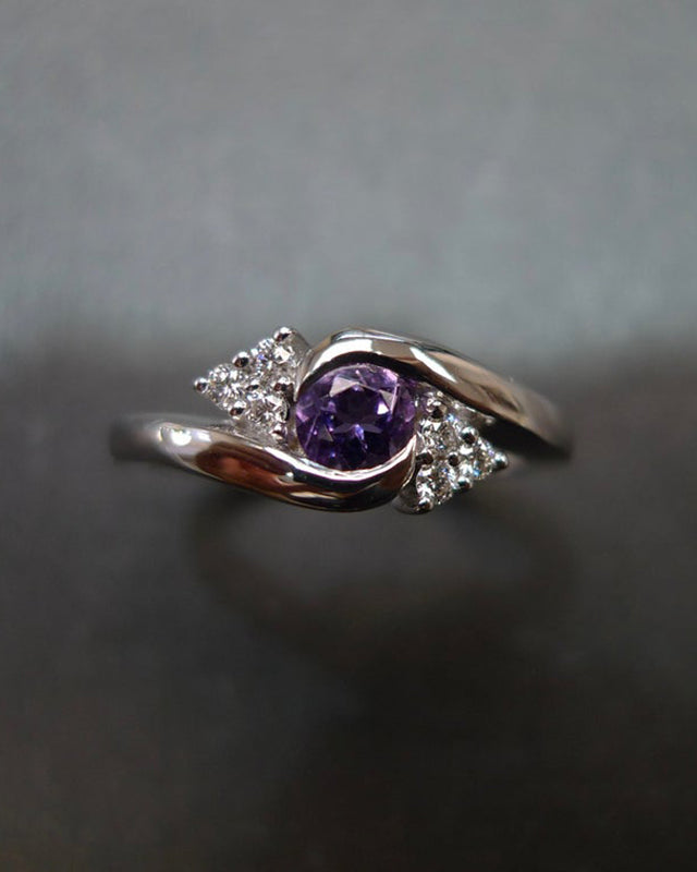 Amethyst and Diamond Ring in White Gold - HN JEWELRY