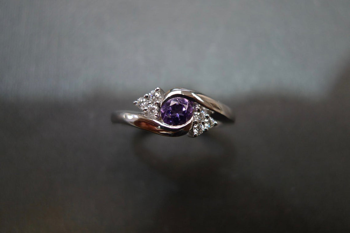 Amethyst and Diamond Ring in White Gold - HN JEWELRY