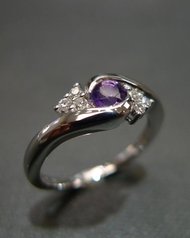Amethyst and Diamond Ring in White Gold - HN JEWELRY