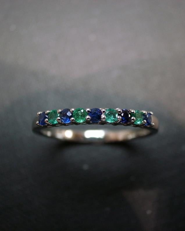 Blue Sapphire and Emerald Ring in 14K White Gold - HN JEWELRY