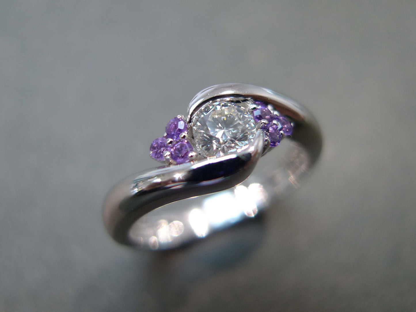 Diamond and Amethyst Ring in Platinum - HN JEWELRY