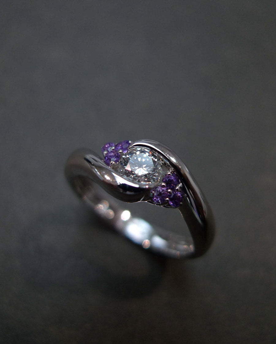 Diamond and Amethyst Ring in Platinum - HN JEWELRY
