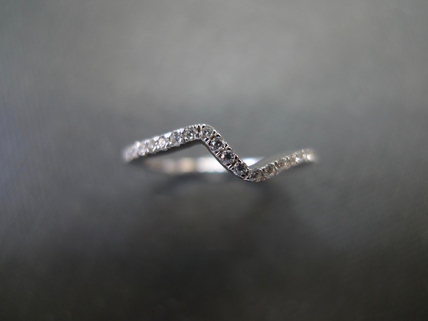 Thin Diamond Ring in 18K White Gold - HN JEWELRY